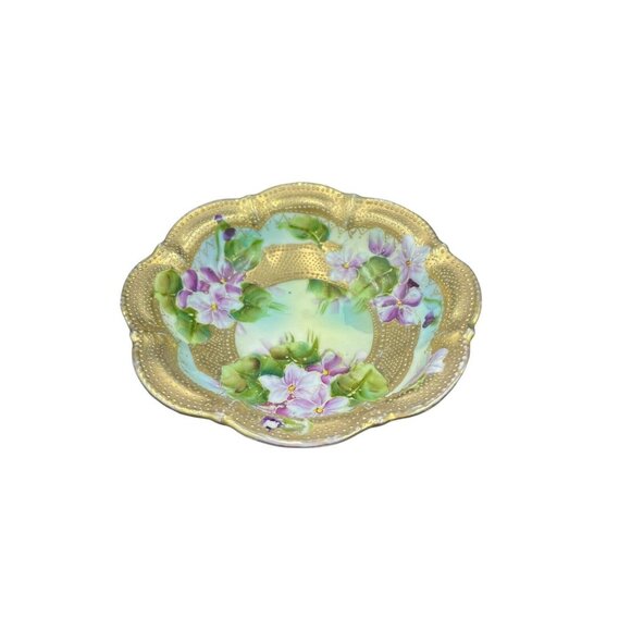 Antique Nippon Hand Painted Moriage Berry Bowl Purple Floral Gold Gilt 6” Bowl 1 - Picture 1 of 6